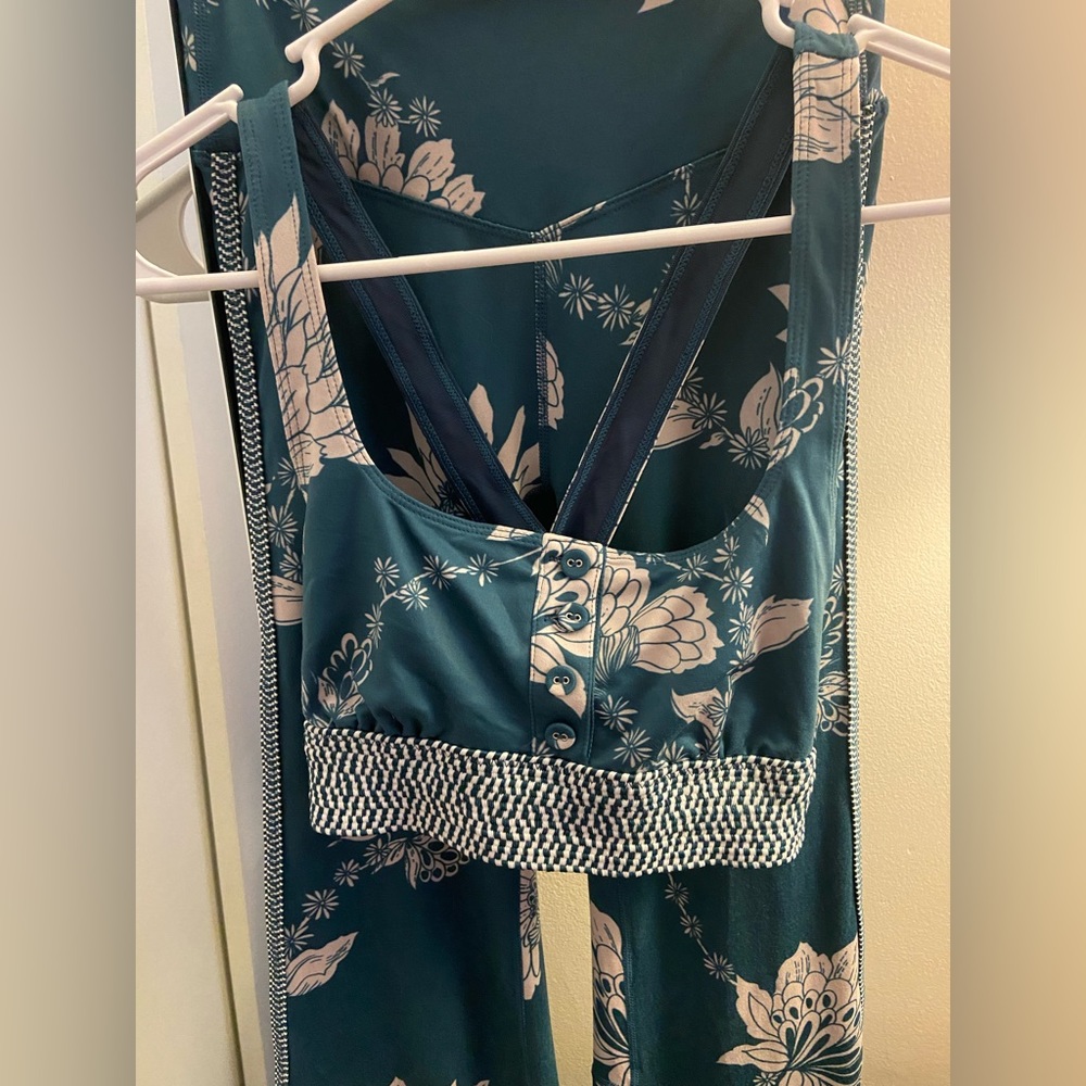 Fp Movement Matching Teal Blue Flower Set - image 2